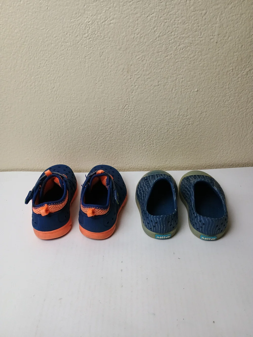 Native/Stride Rite lightweight navy
